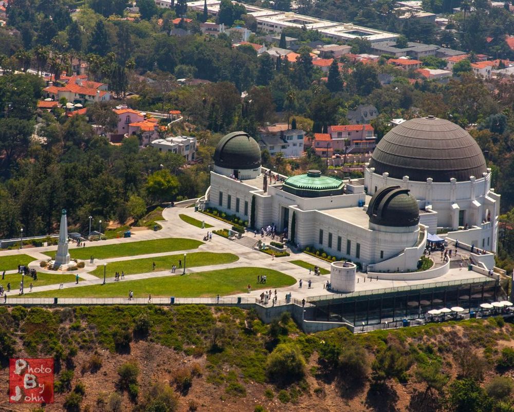 Griffith Observatory dari udara