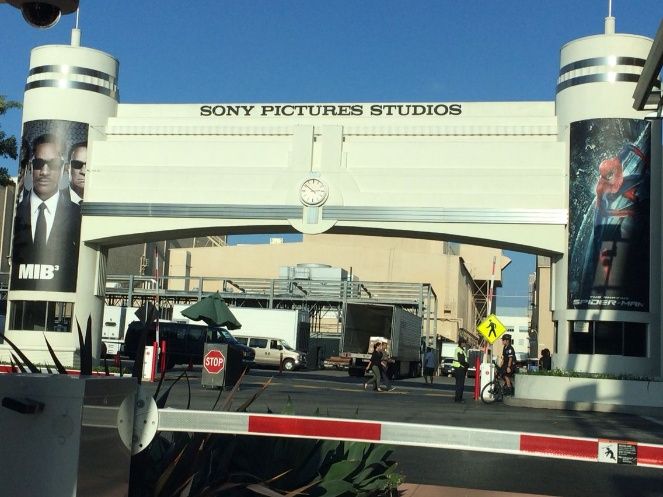 Gerbang Sony Pictures Studios